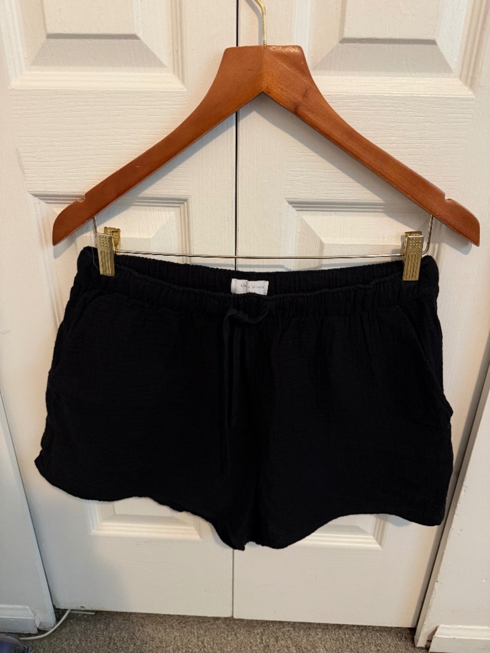 Aritzia Muslin shorts